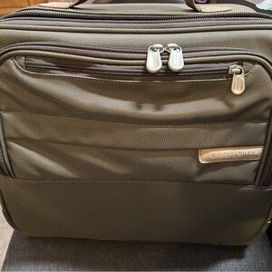 Briggs & Riley Men's Briefcase in Olive